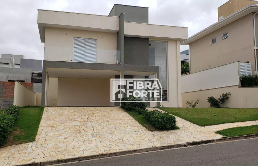 Casa de Condomínio à venda com 3 quartos, 232m² - Foto 2