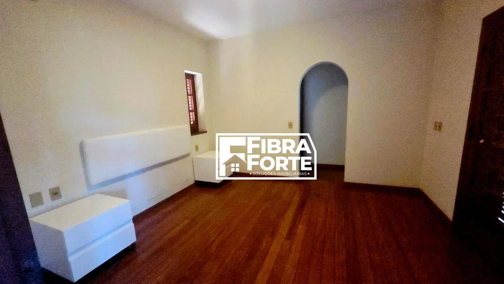 Casa, 4 quartos, 370 m² - Foto 8