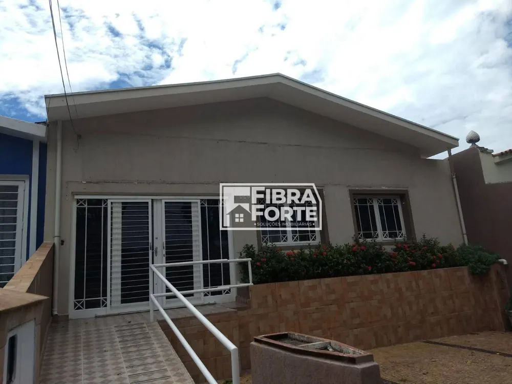Casa, 3 quartos, 197 m² - Foto 1