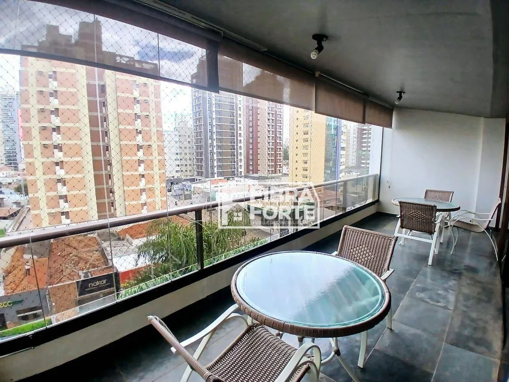 Apartamento, 4 quartos, 207 m² - Foto 1
