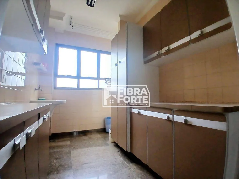 Apartamento, 4 quartos, 207 m² - Foto 4