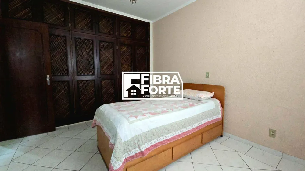Casa, 4 quartos, 440 m² - Foto 1