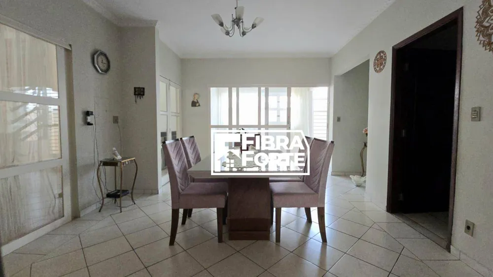Casa, 4 quartos, 440 m² - Foto 2
