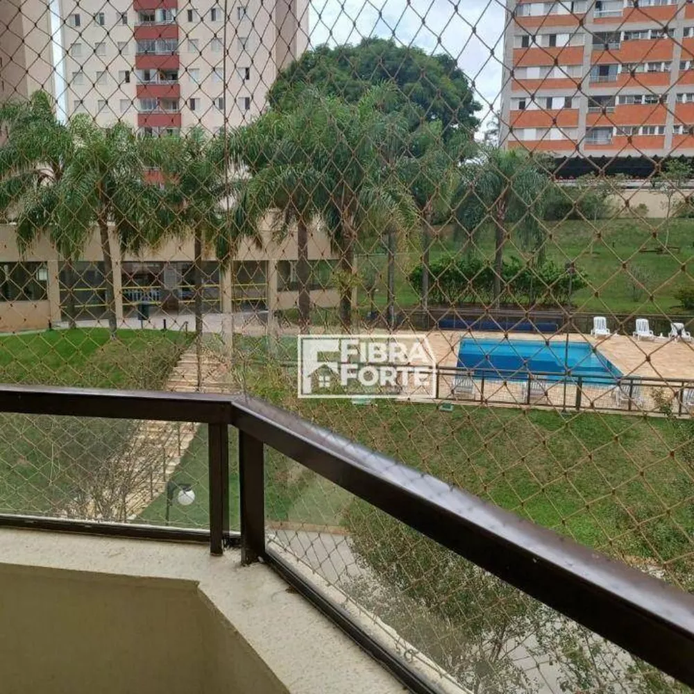 Apartamento para alugar com 3 quartos, 98m² - Foto 3