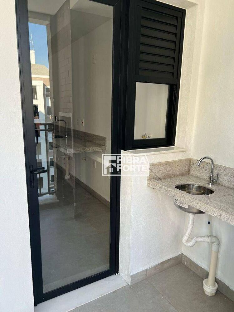 Apartamento à venda com 3 quartos, 77m² - Foto 2