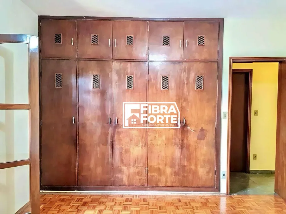 Casa, 5 quartos, 222 m² - Foto 8