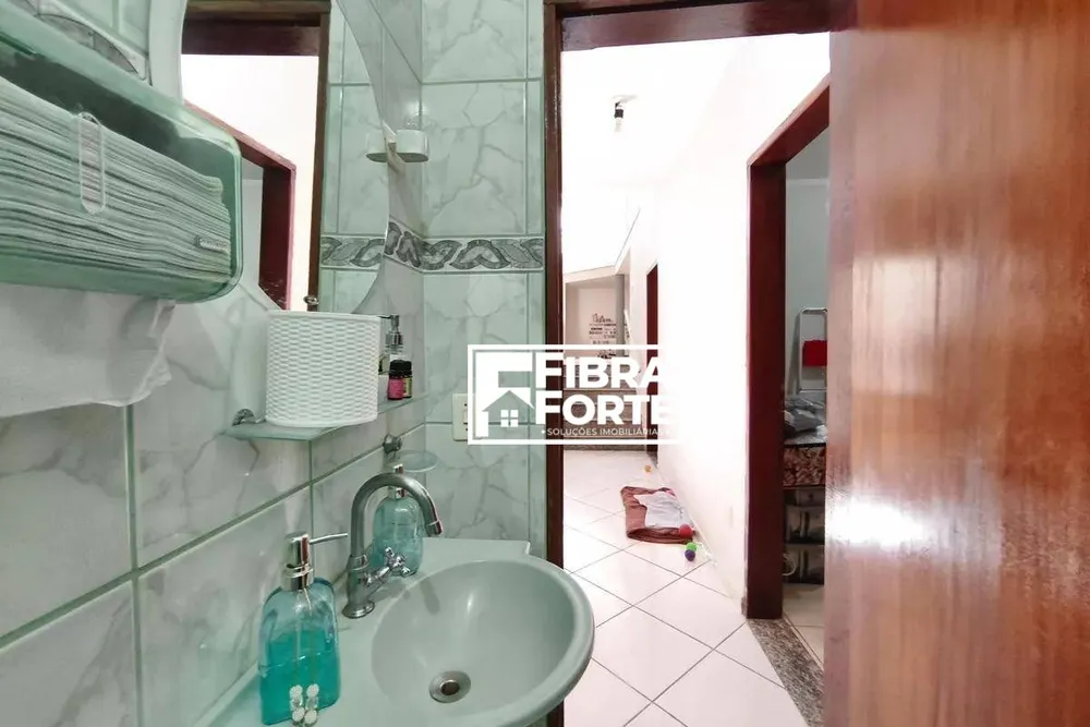 Casa, 5 quartos, 240 m² - Foto 13