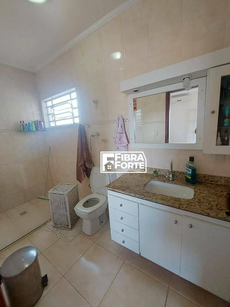 Casa, 4 quartos, 219 m² - Foto 10