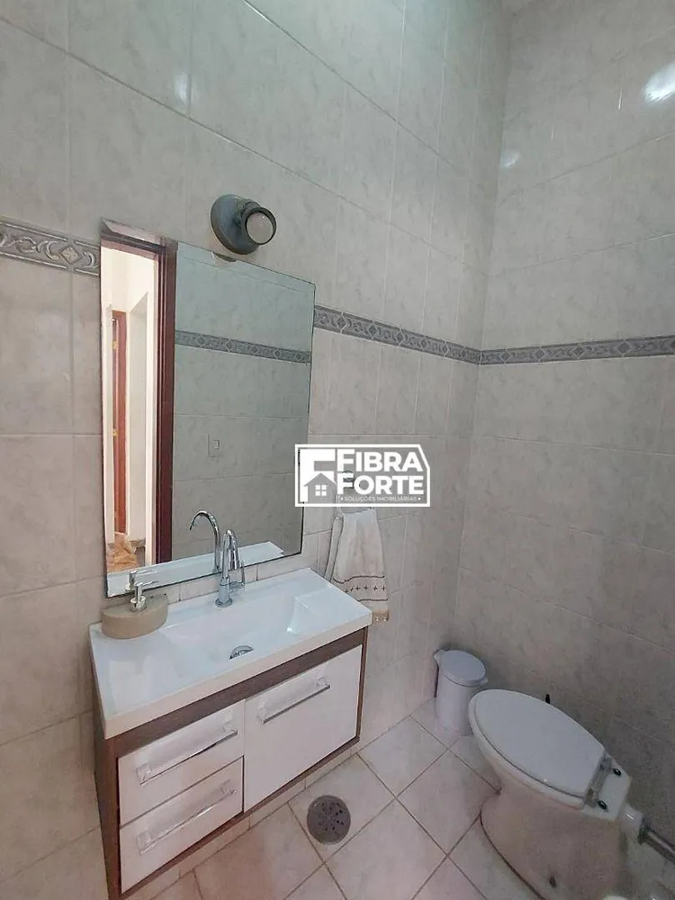 Casa, 4 quartos, 219 m² - Foto 3