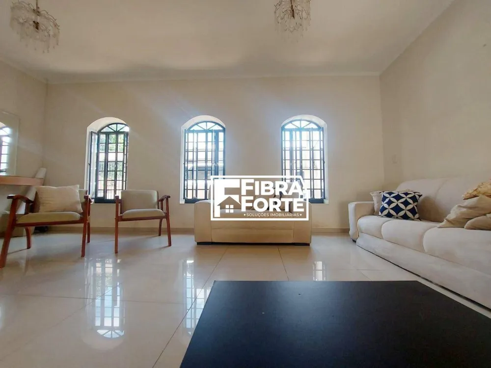 Casa, 4 quartos, 219 m² - Foto 6