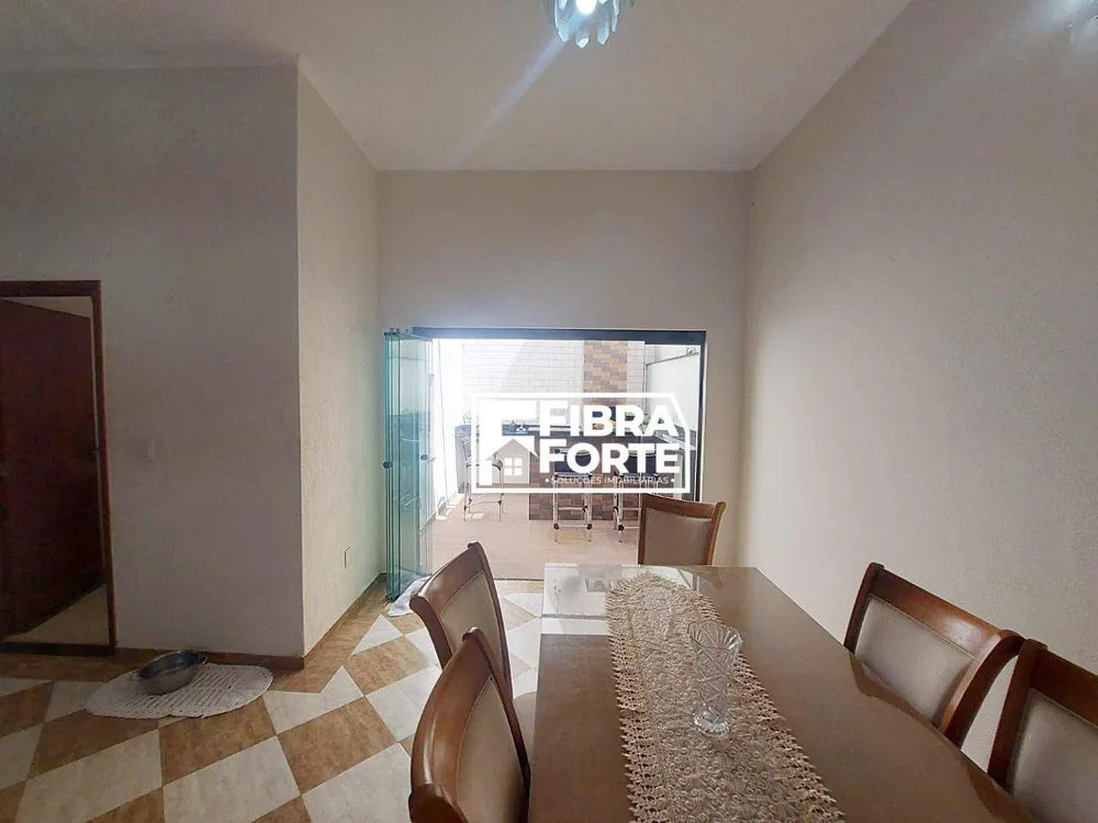 Casa, 4 quartos, 219 m² - Foto 9