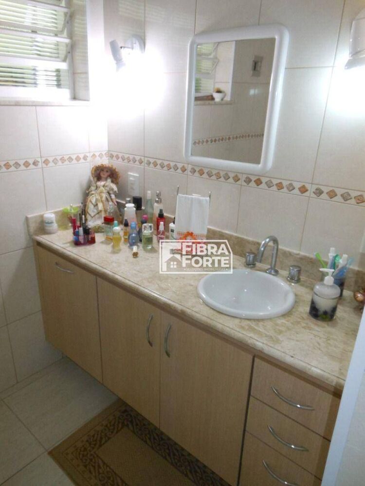 Casa, 3 quartos, 178 m² - Foto 8