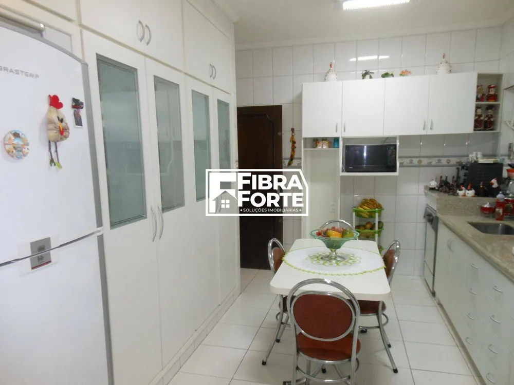 Casa, 3 quartos, 178 m² - Foto 7
