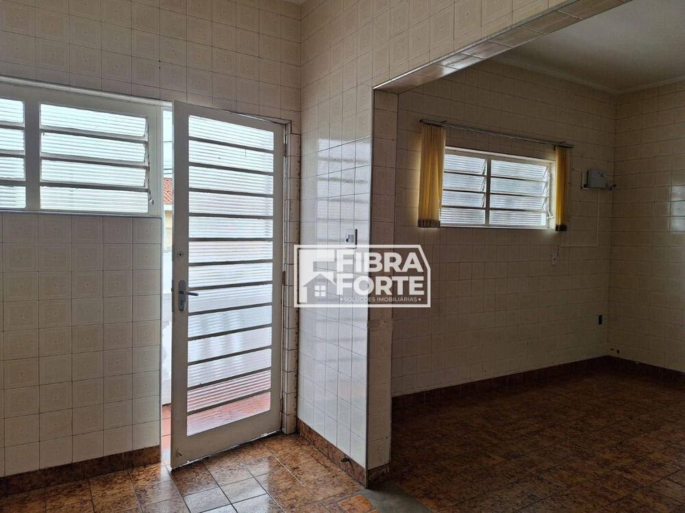 Casa, 3 quartos, 200 m² - Foto 4