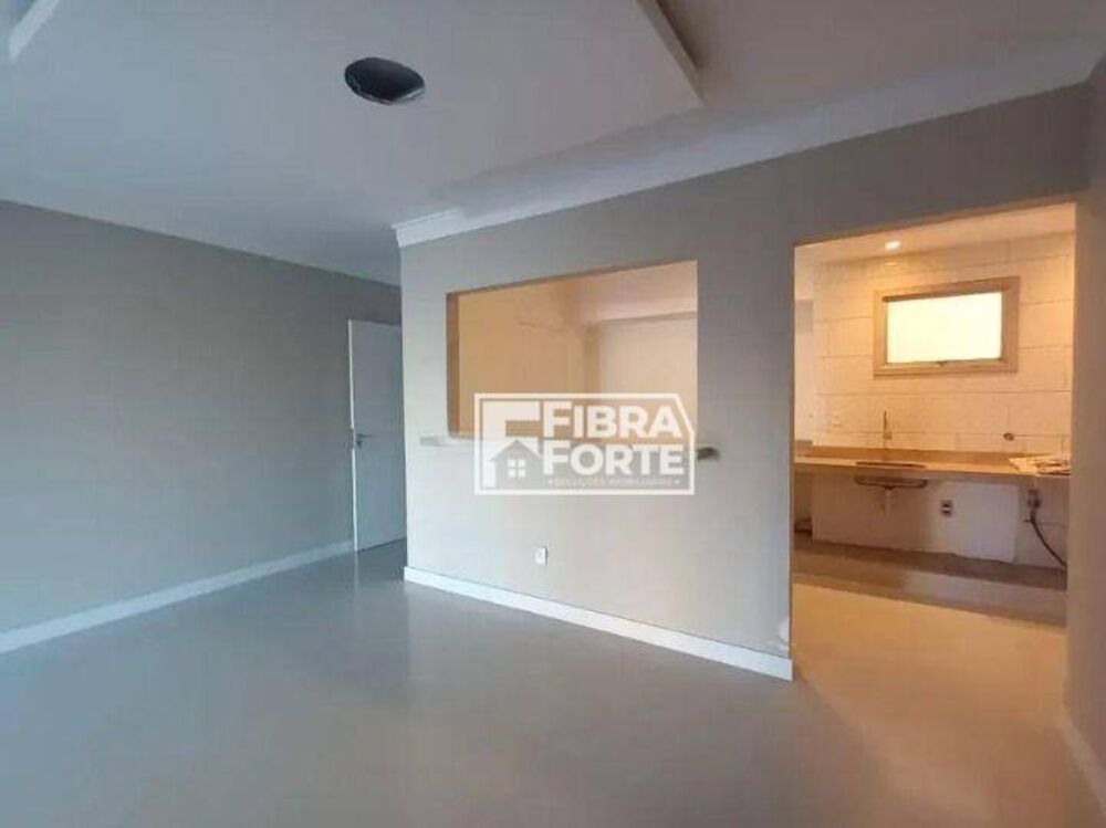 Apartamento à venda com 2 quartos, 81m² - Foto 1