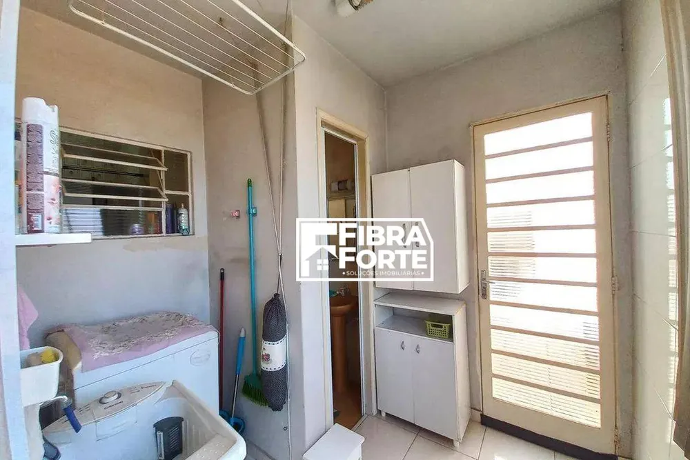 Casa, 3 quartos, 230 m² - Foto 11