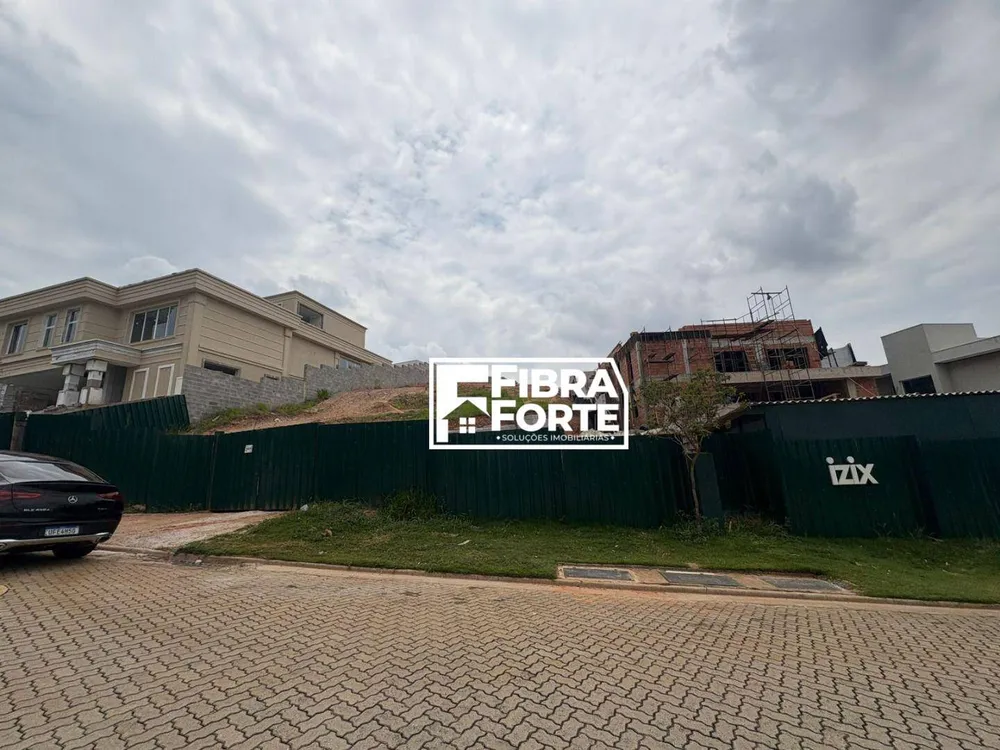 Loteamento e Condomínio, 838 m² - Foto 1