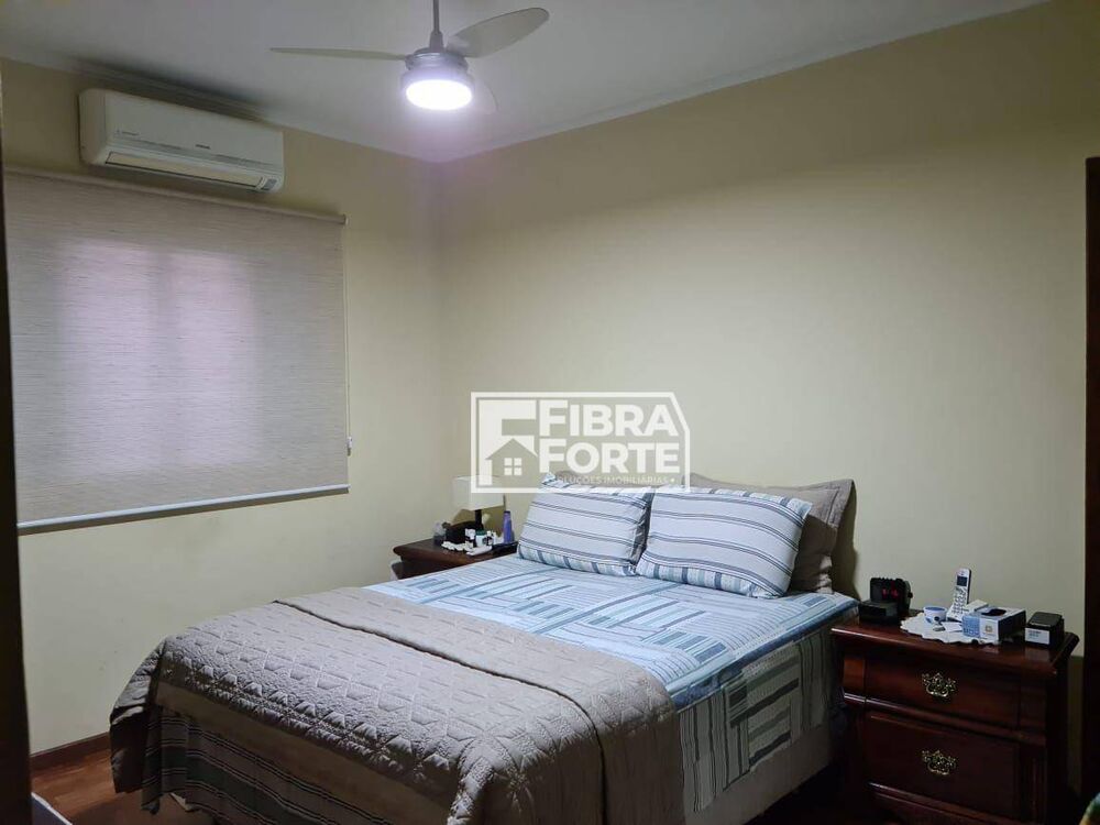 Casa, 3 quartos, 166 m² - Foto 2