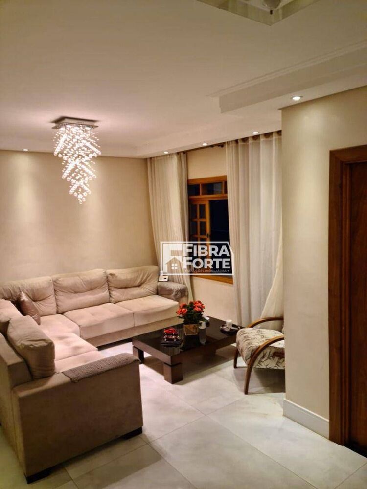 Casa, 3 quartos, 166 m² - Foto 3