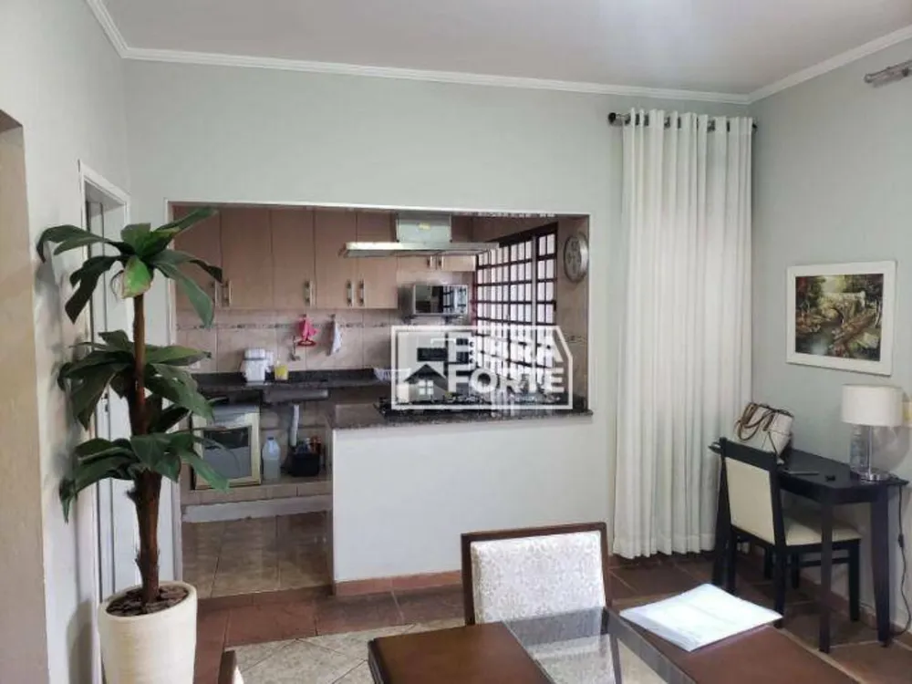 Casa, 2 quartos, 154 m² - Foto 1