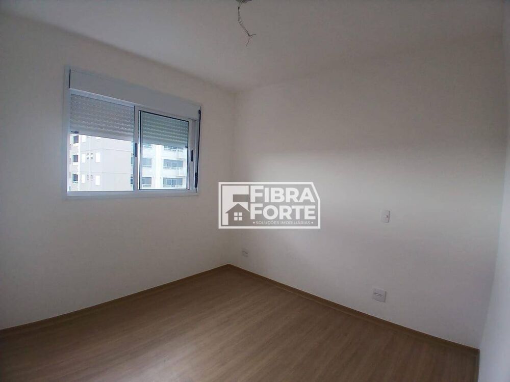 Apartamento à venda com 2 quartos, 66m² - Foto 3