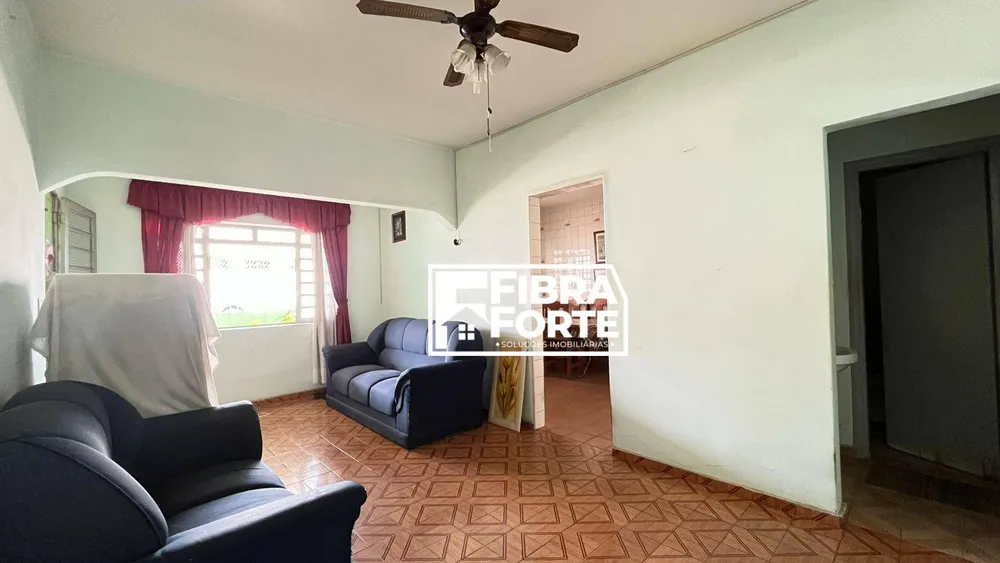 Casa, 2 quartos, 160 m² - Foto 2