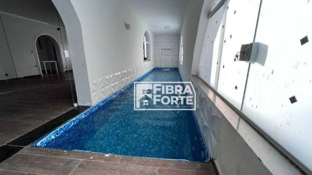 Casa, 15 quartos, 905 m² - Foto 1