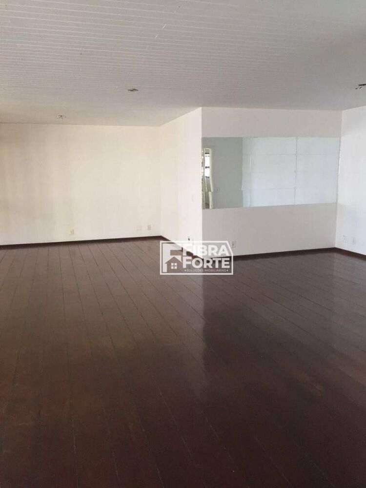 Cobertura à venda com 4 quartos, 650m² - Foto 4