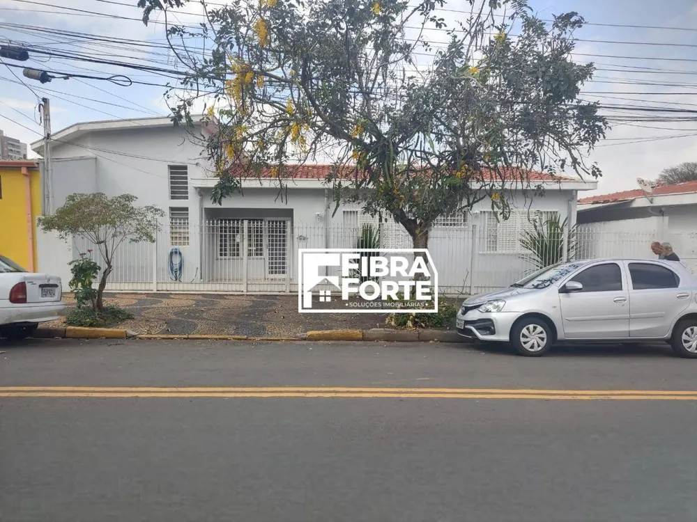 Casa, 3 quartos, 302 m² - Foto 1