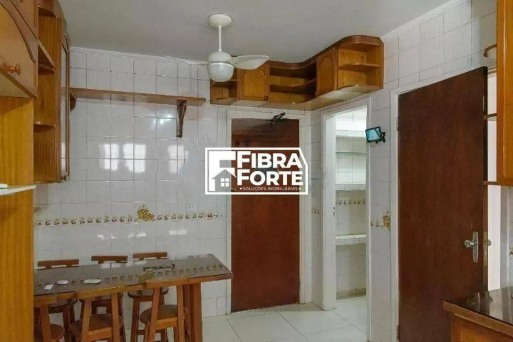 Casa, 4 quartos, 370 m² - Foto 2