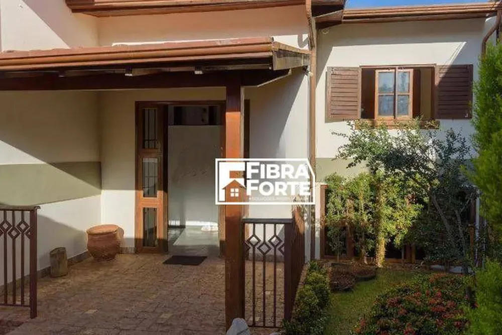 Casa, 4 quartos, 370 m² - Foto 1