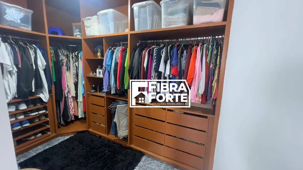 Casa, 3 quartos, 259 m² - Foto 3