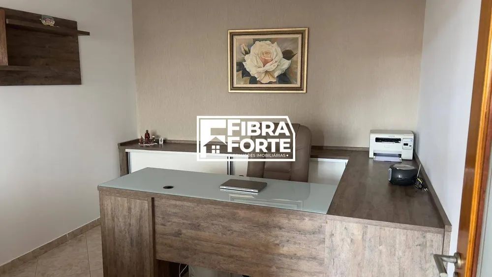 Casa, 3 quartos, 259 m² - Foto 2