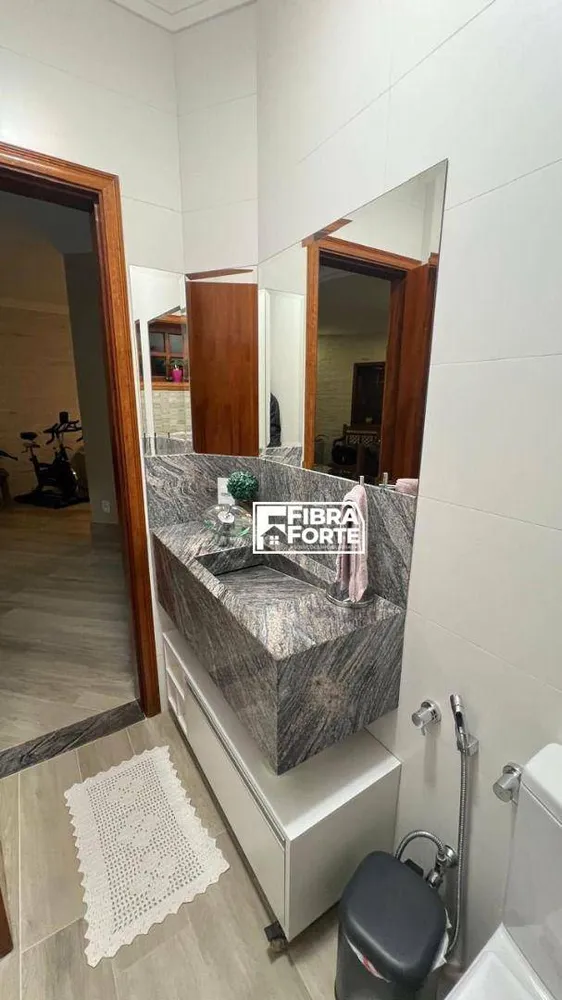 Casa, 3 quartos, 259 m² - Foto 11