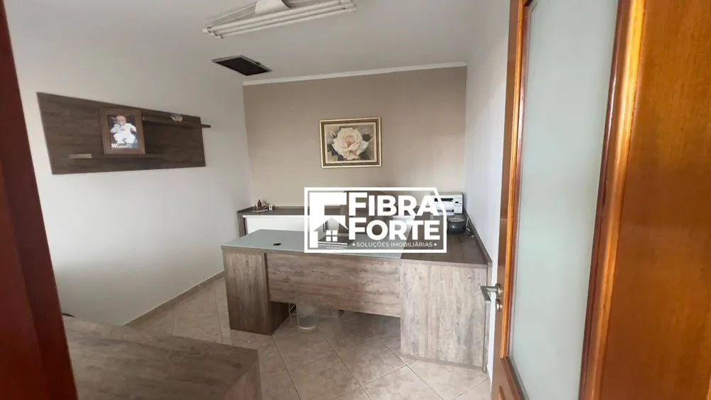 Casa, 3 quartos, 259 m² - Foto 15