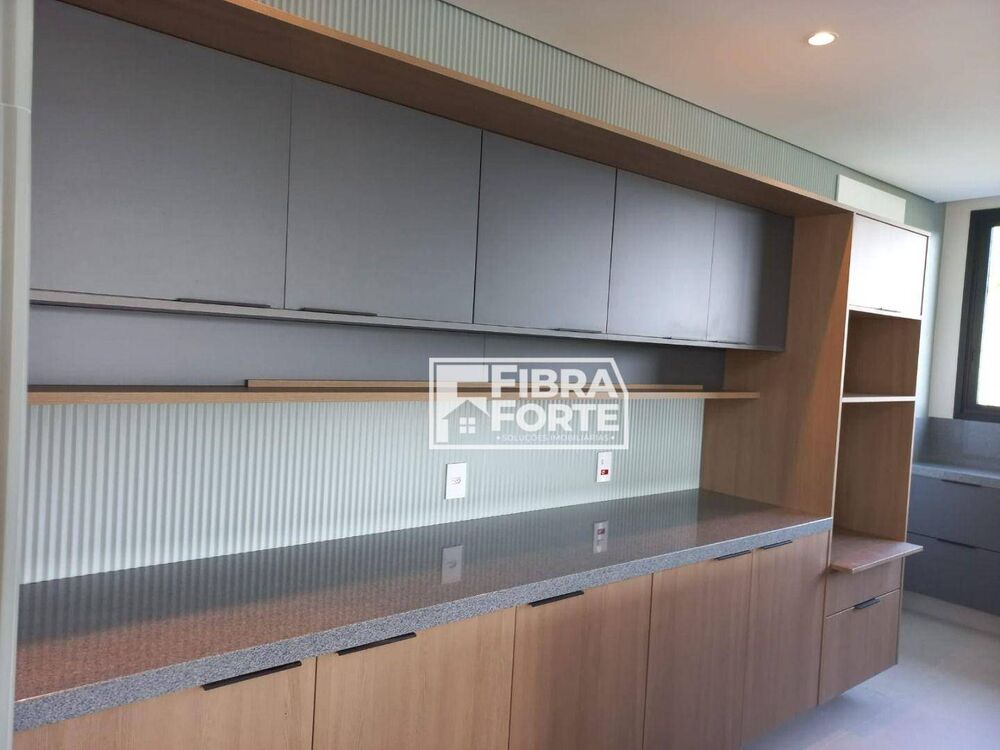 Sobrado à venda com 4 quartos, 699m² - Foto 4