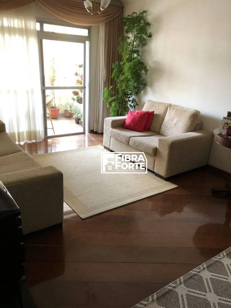 Apartamento, 3 quartos, 186 m² - Foto 1