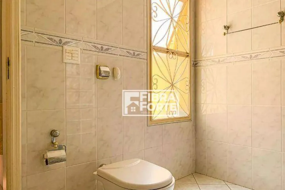 Casa, 4 quartos, 260 m² - Foto 4