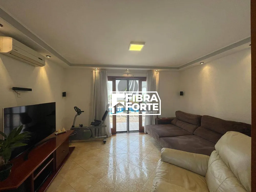 Casa, 4 quartos, 300 m² - Foto 3
