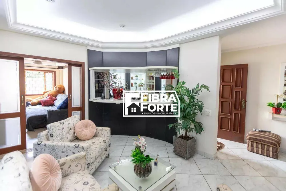 Casa, 4 quartos, 300 m² - Foto 2