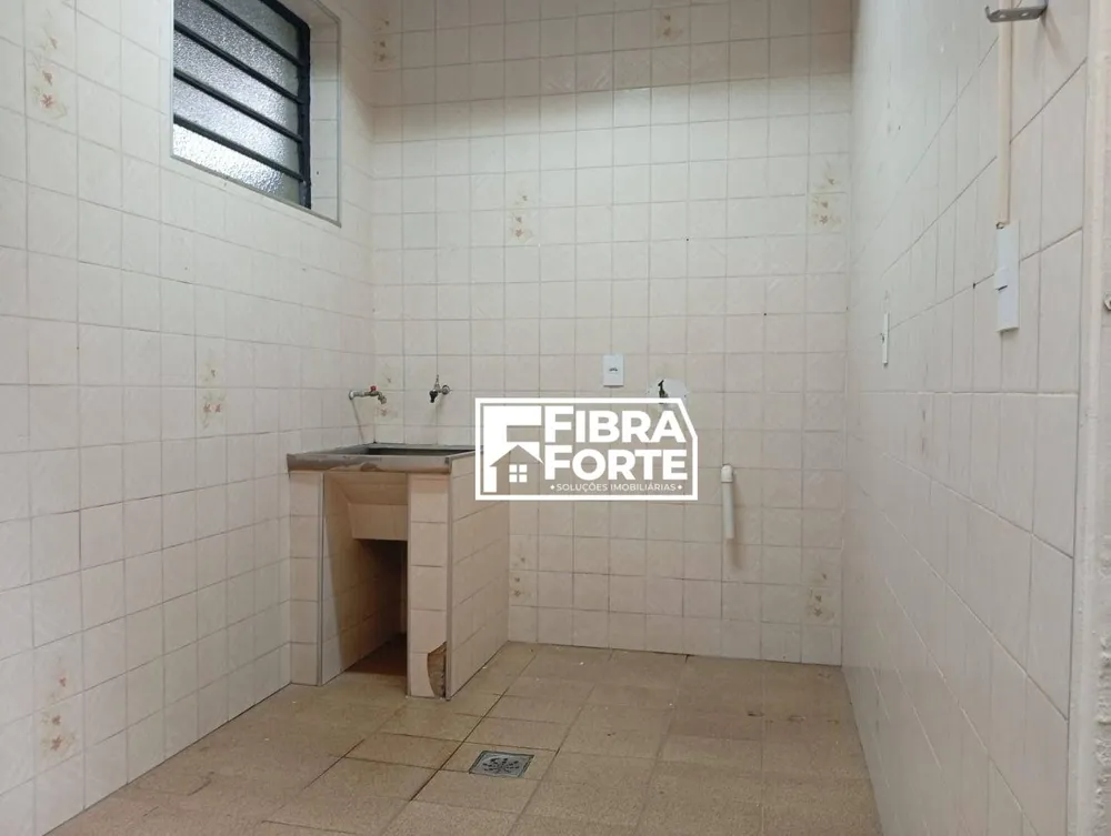 Casa, 3 quartos, 168 m² - Foto 2
