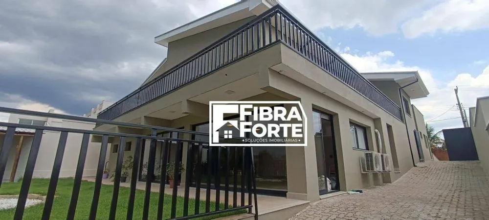 Chácara, 4 quartos, 2000 m² - Foto 1