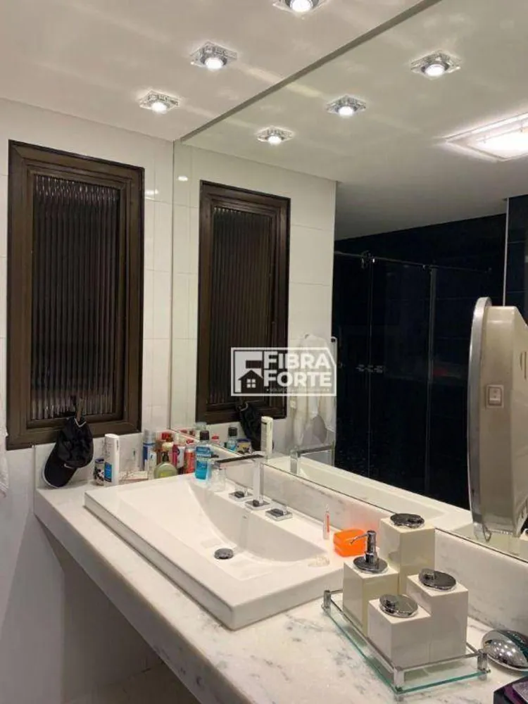 Apartamento, 3 quartos, 217 m² - Foto 9