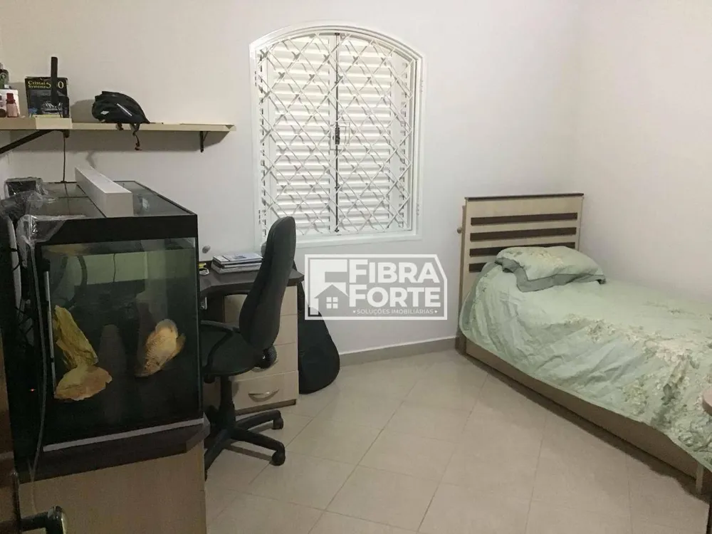 Casa, 3 quartos, 249 m² - Foto 14
