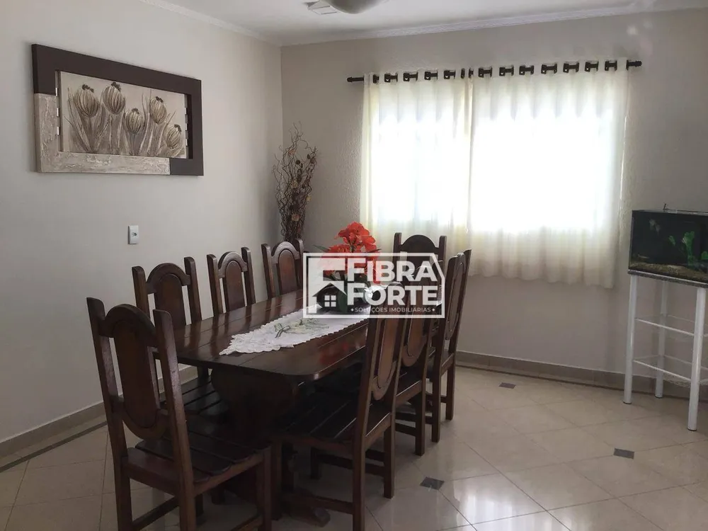 Casa, 3 quartos, 249 m² - Foto 7