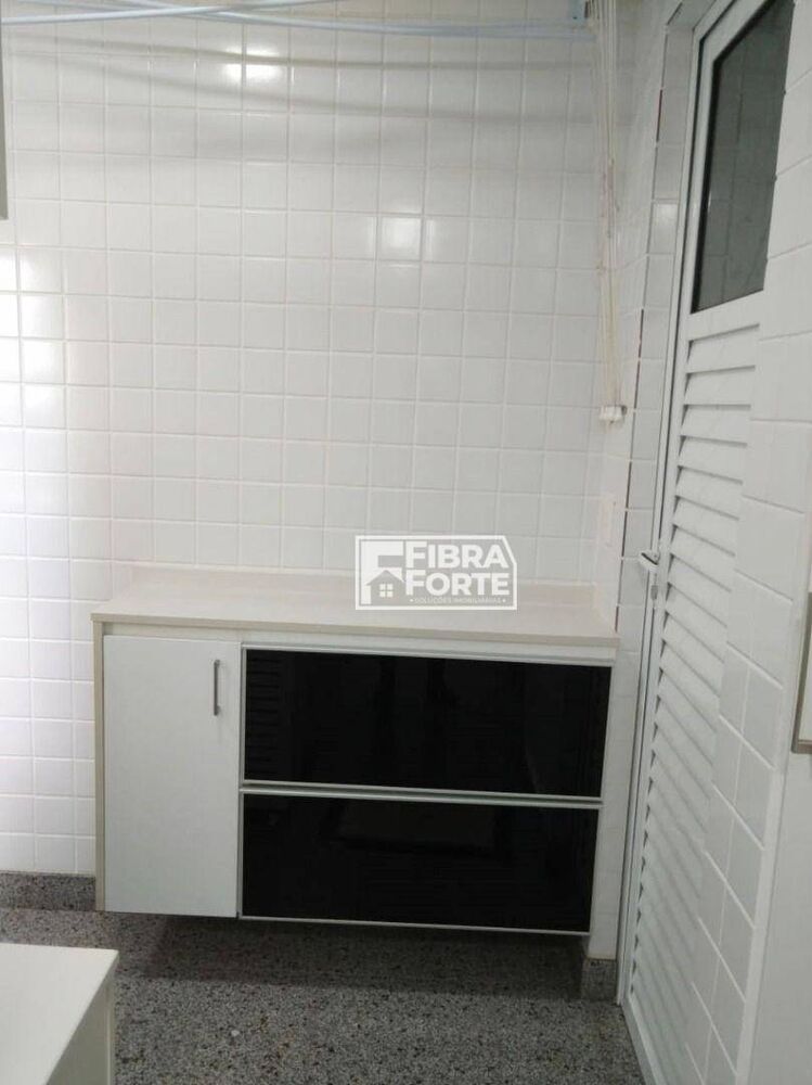 Apartamento, 3 quartos, 134 m² - Foto 1
