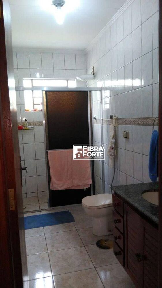 Casa à venda com 4 quartos, 278m² - Foto 7