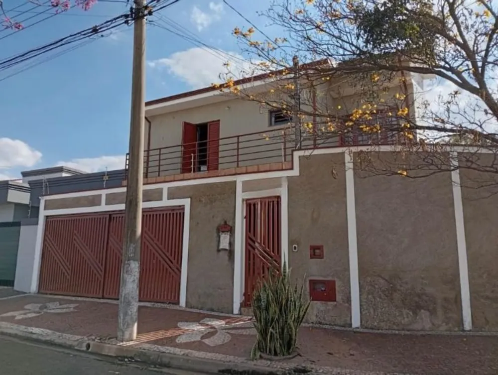Casa, 3 quartos, 370 m² - Foto 1
