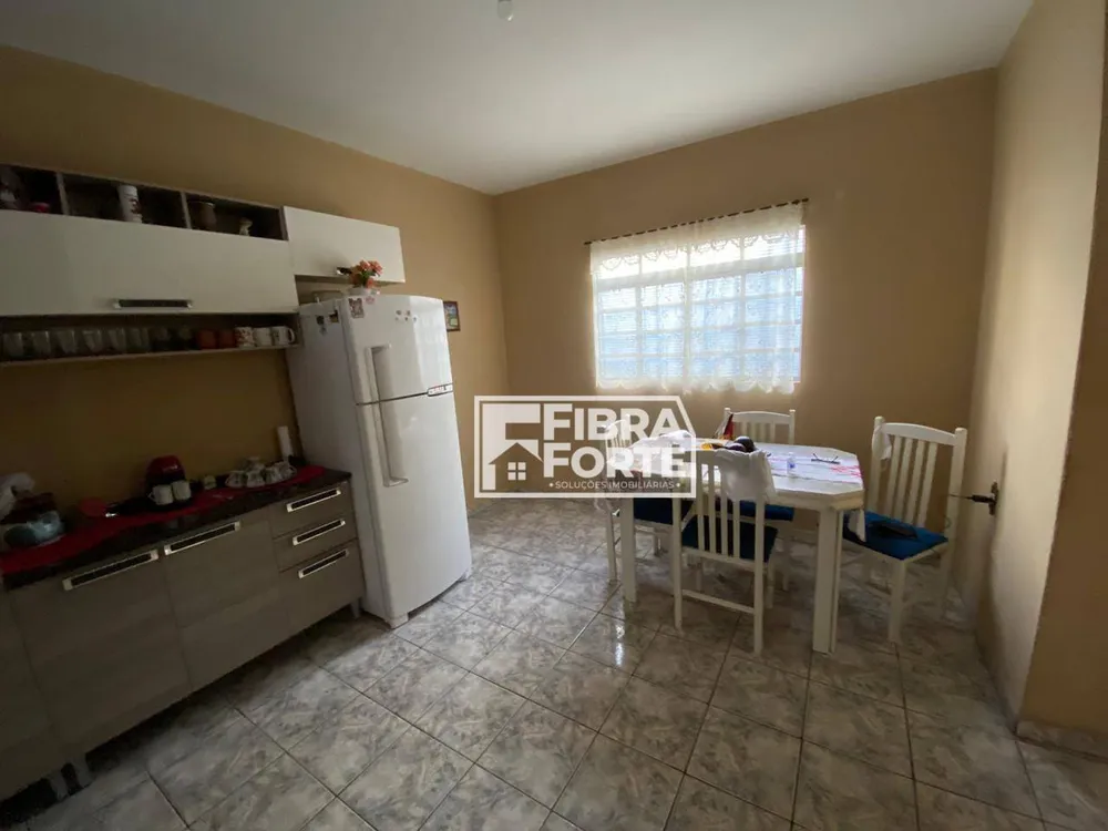 Casa, 3 quartos, 215 m² - Foto 13