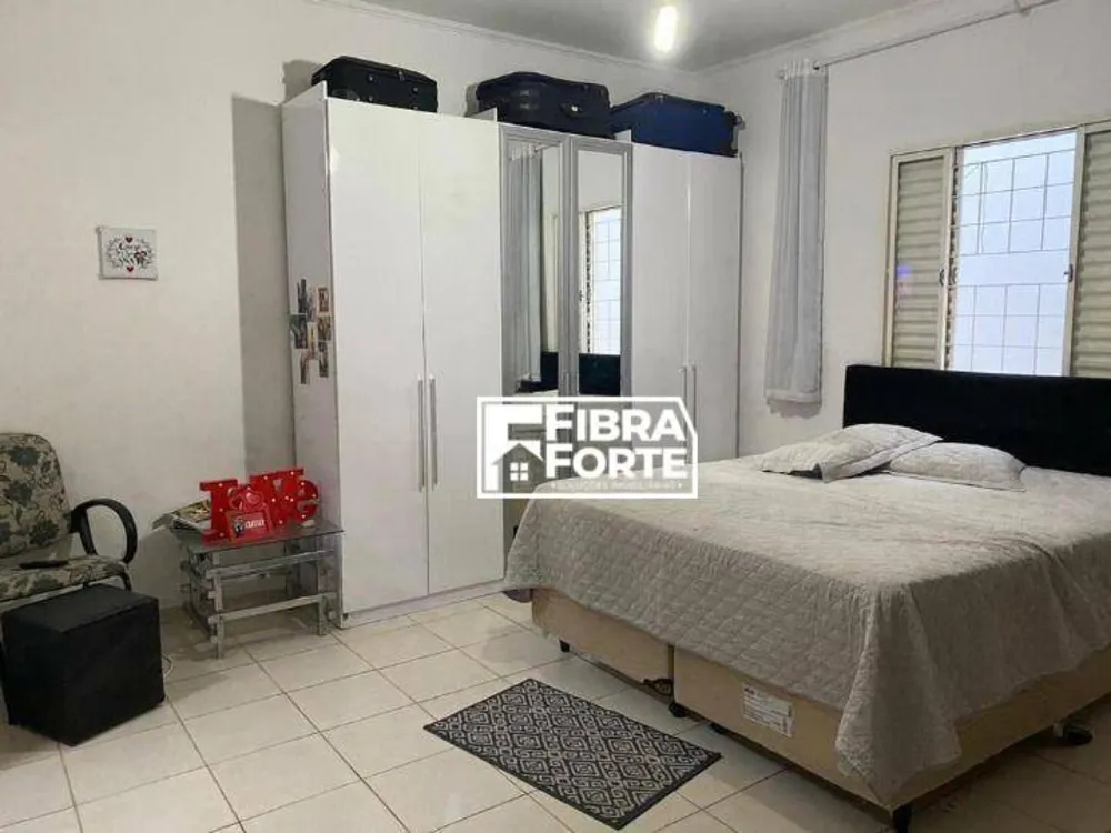 Casa, 3 quartos, 168 m² - Foto 3